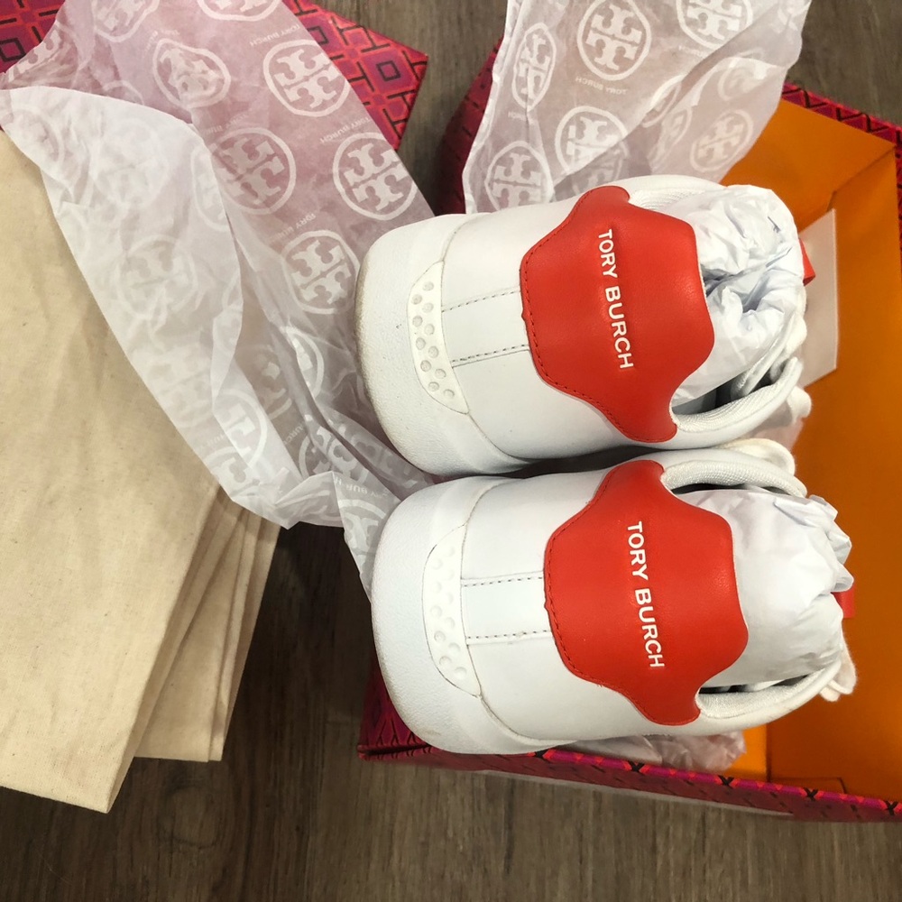 Tory Burch Howell Court Sneaker size 8 - Picture 4 of 5